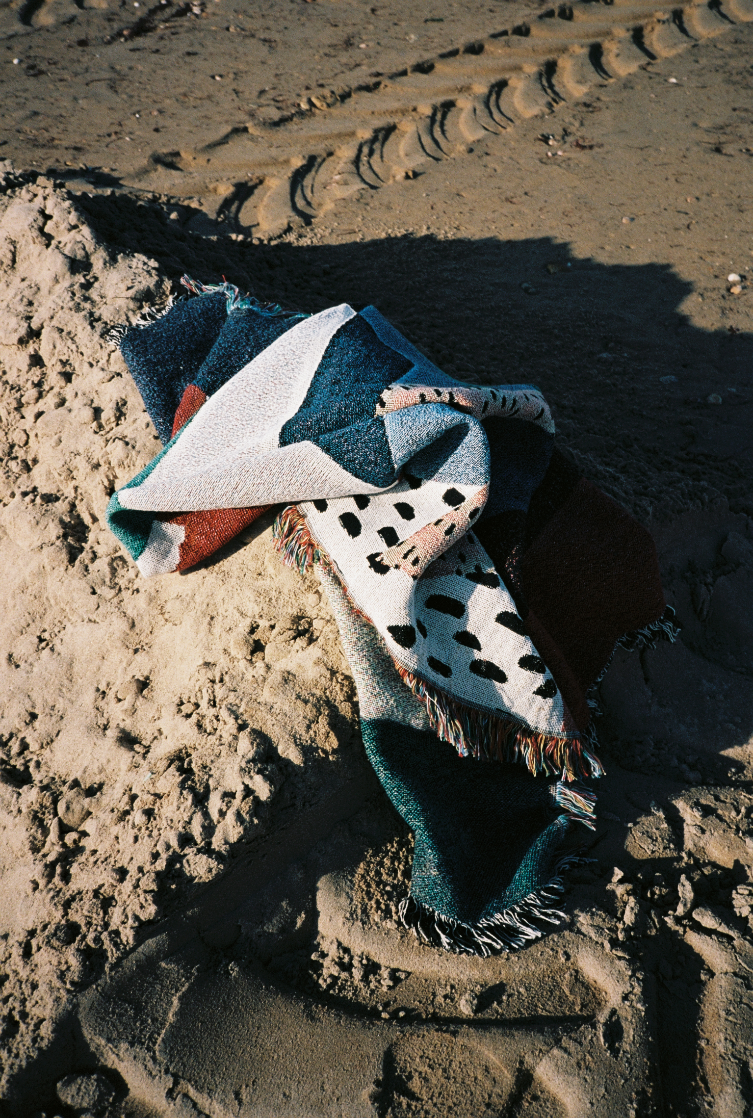 coco-forget-me-not-plaid