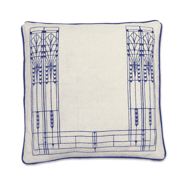 Cushion-Vitrail-Blue embroidery-forgetmenot